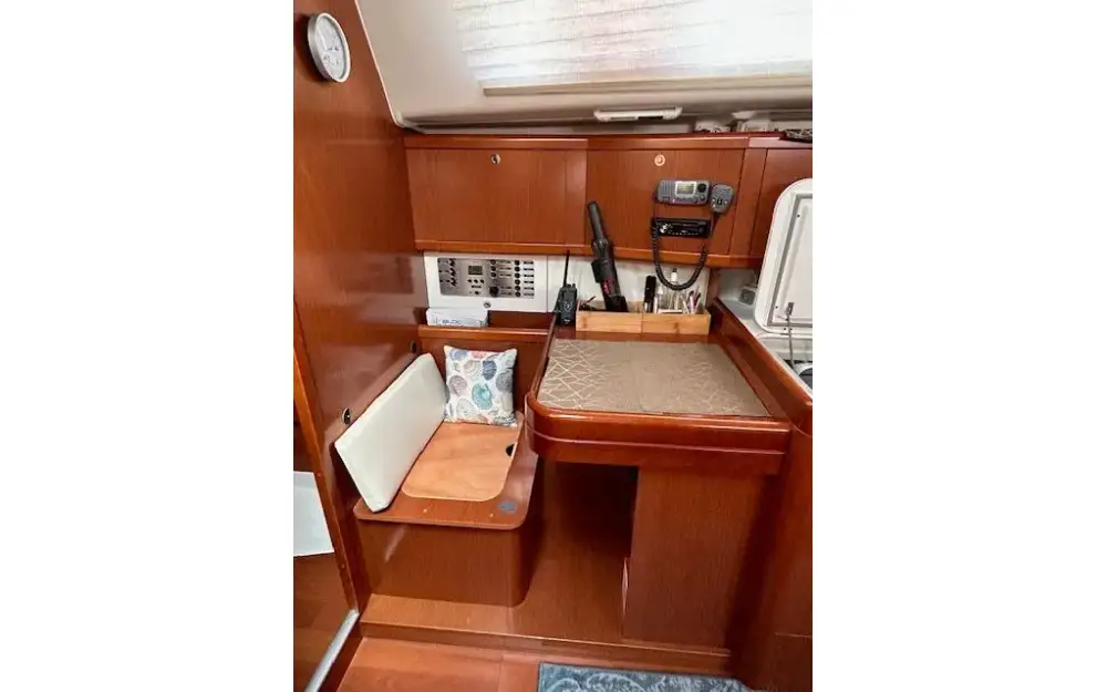 slider 22 Beneteau Oceanis 40