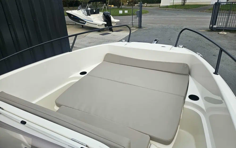 slider 15 Quicksilver Activ 605 Open