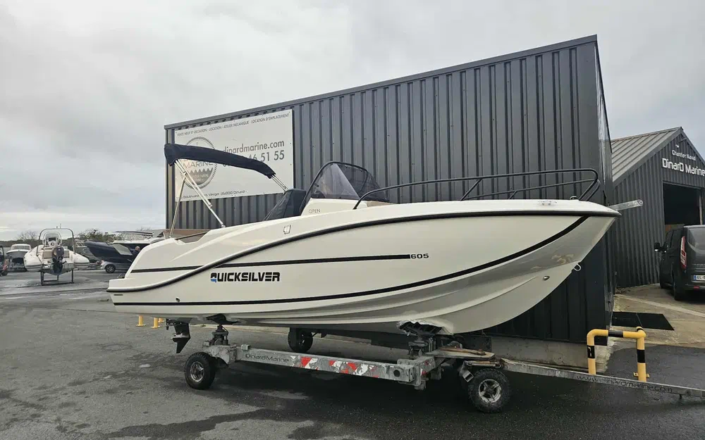 slider 1 Quicksilver Activ 605 Open