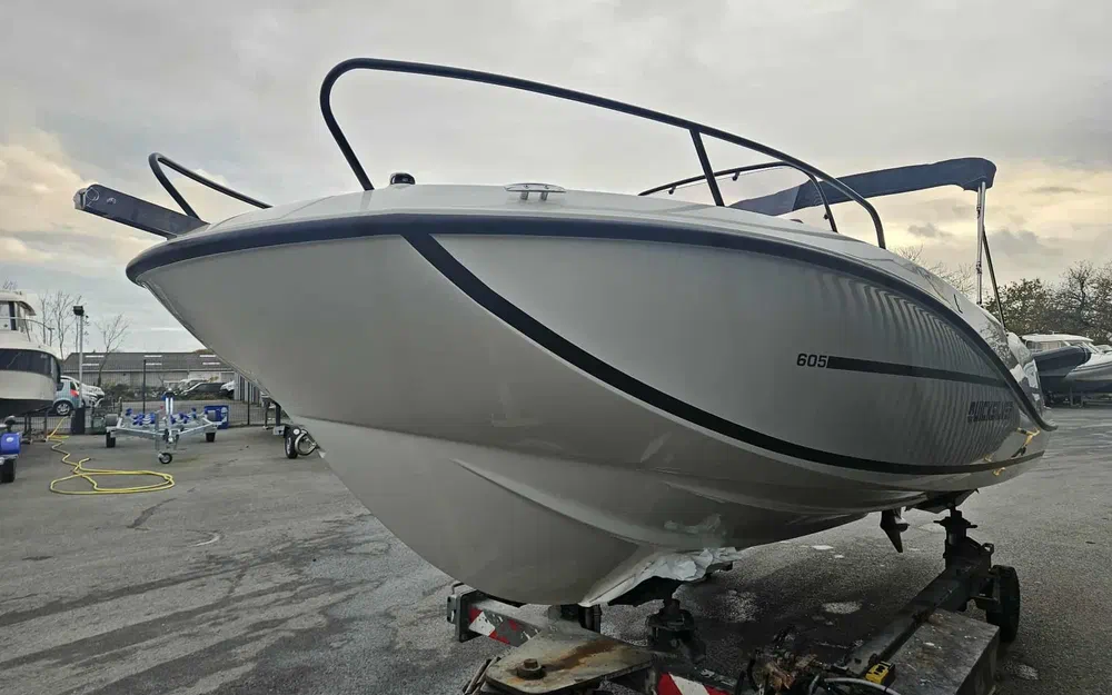 slider 3 Quicksilver Activ 605 Open