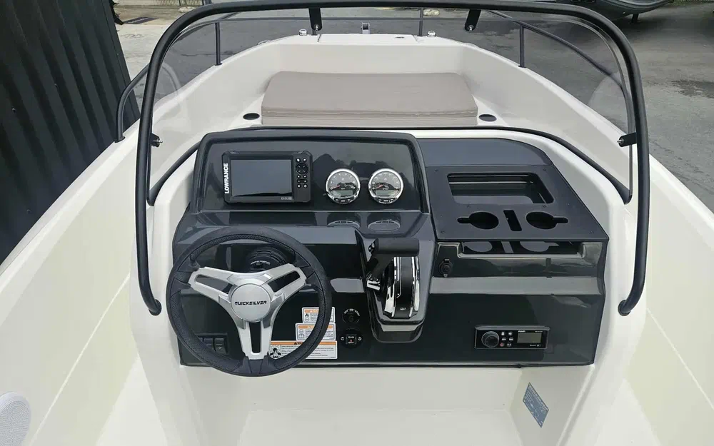 slider 6 Quicksilver Activ 605 Open