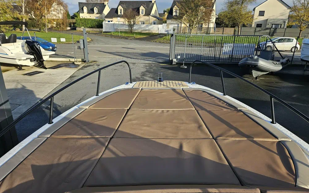 slider 6 Quicksilver Activ 755 Sundeck