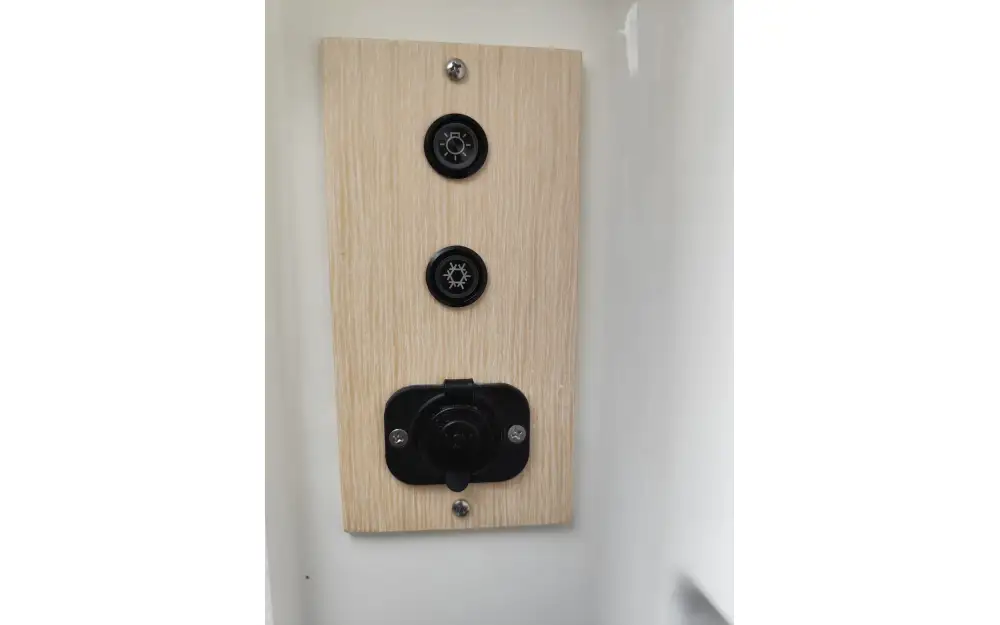 slider 29 Pacific Craft  700 SC
