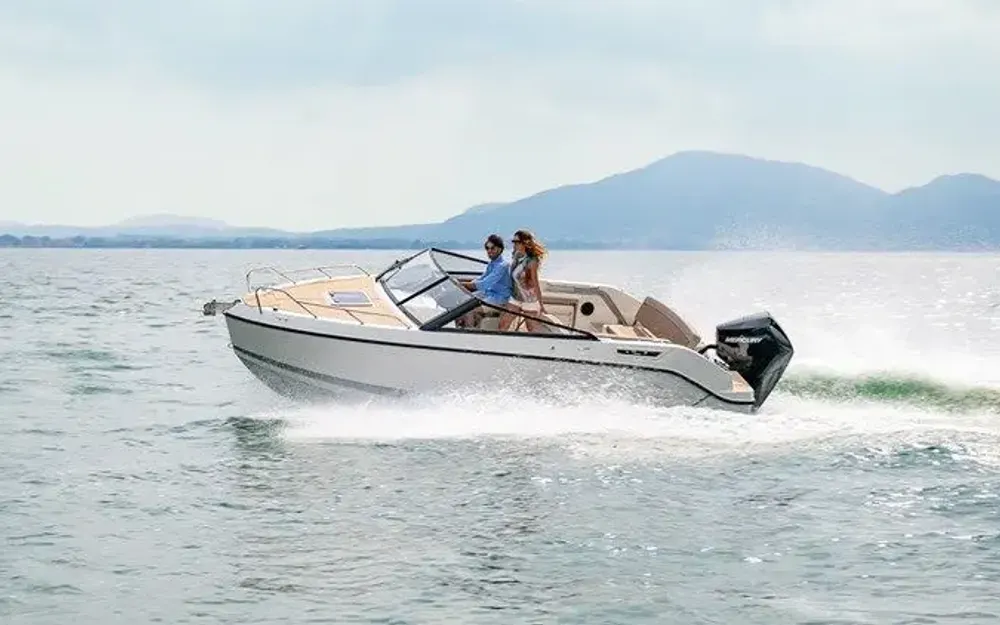 slider 1 Quicksilver  675Cruiser