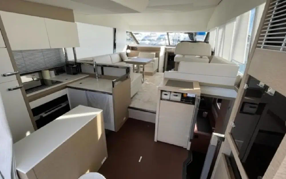 slider 7 Jeanneau Prestige 520