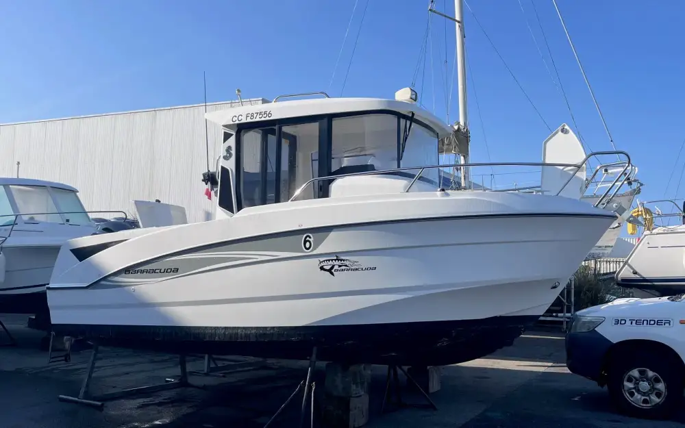 slider 0 Beneteau Barracuda 6