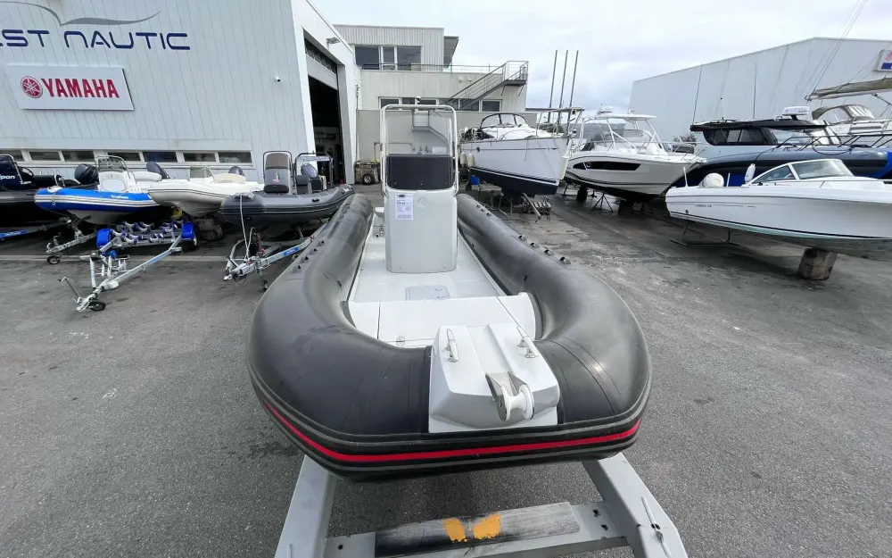 slider 5 Capelli Tempest 700
