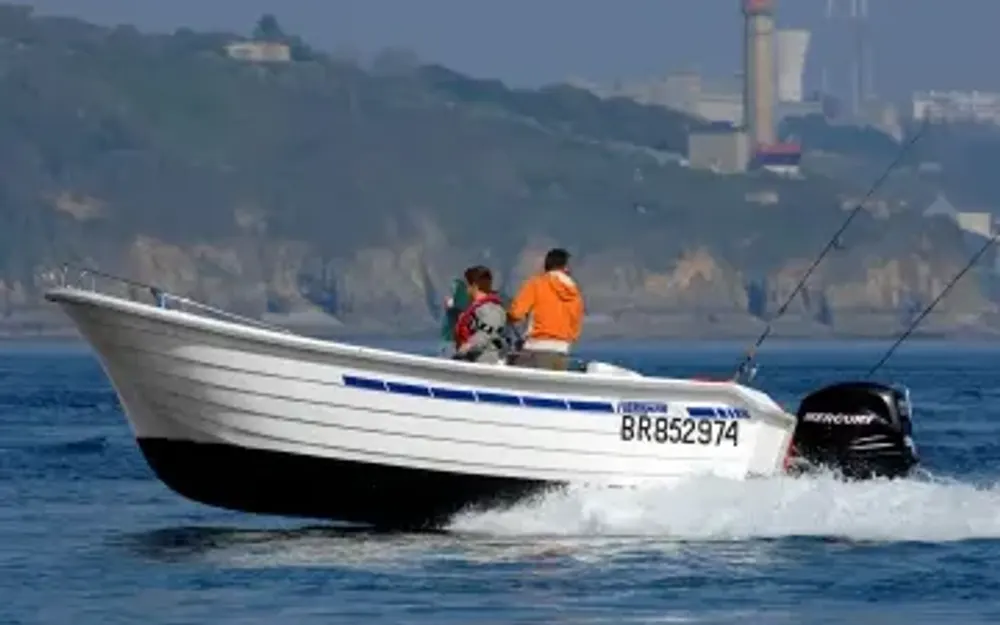 slider 2 Fibramar Pescador 700 - null
