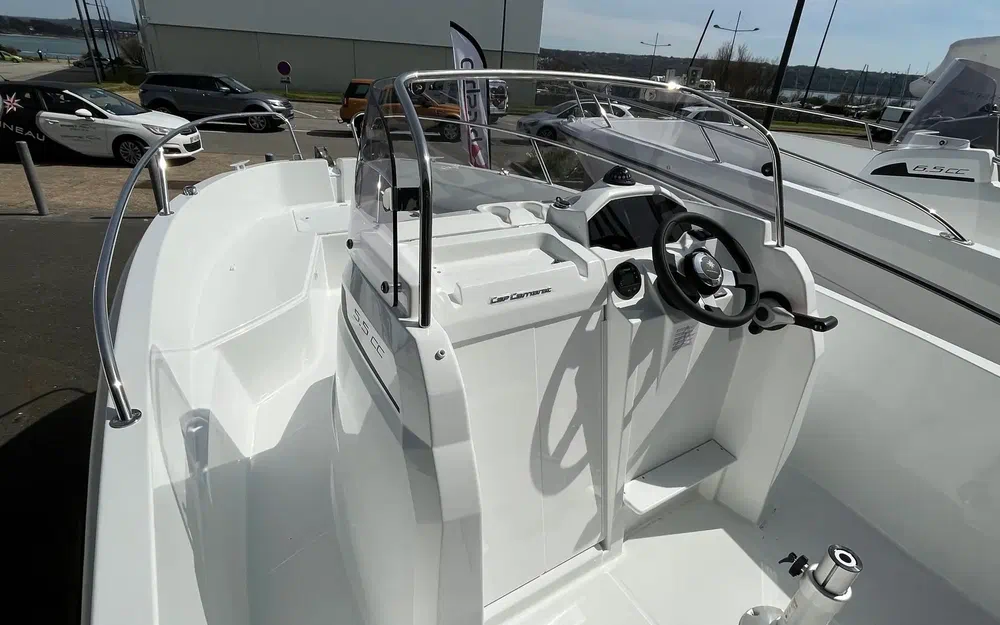 slider 3 Jeanneau Cap Camarat 5.5 CC