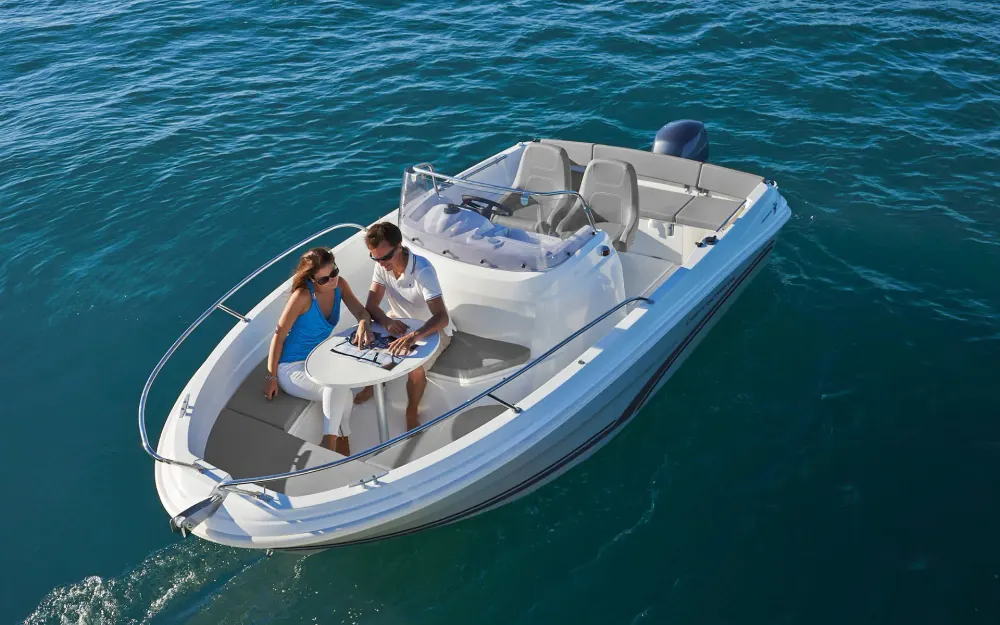 slider 6 Jeanneau Cap Camarat 5.5 CC Serie 2 - null