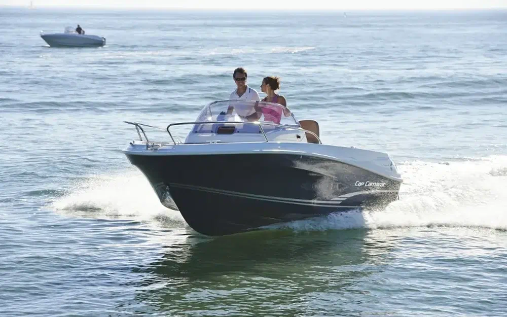 slider 11 Jeanneau Cap Camarat 5.5 WA