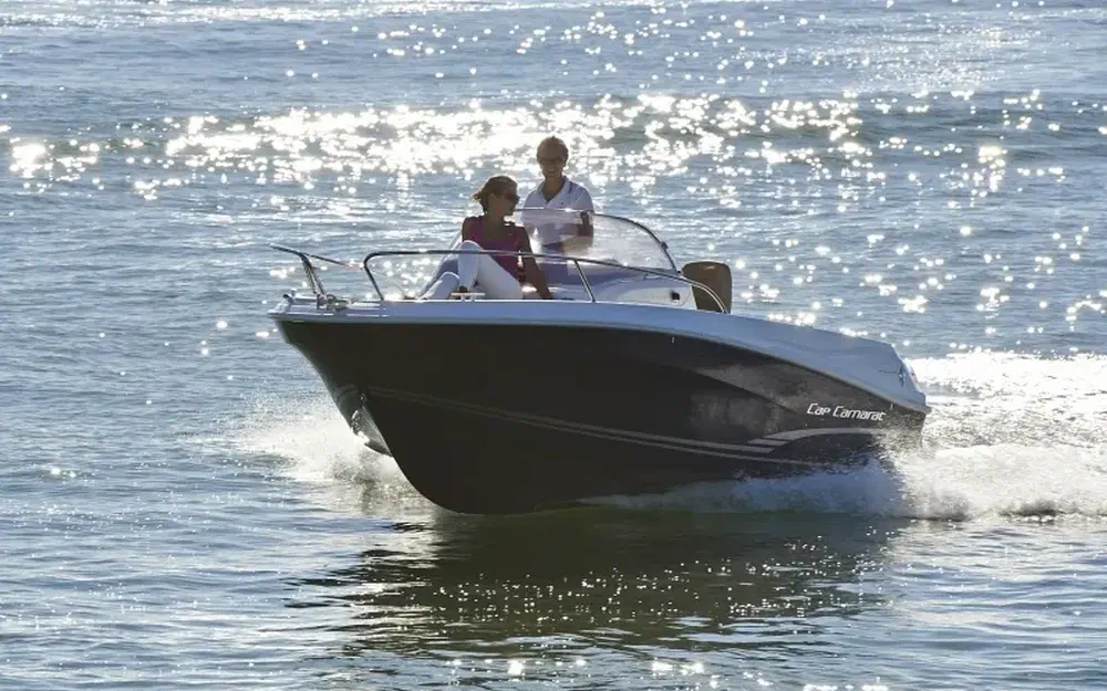 slider 6 Jeanneau Cap Camarat 5.5 WA