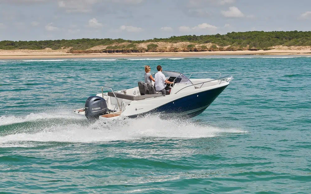 slider 1 Jeanneau Cap Camarat 6.5 WA