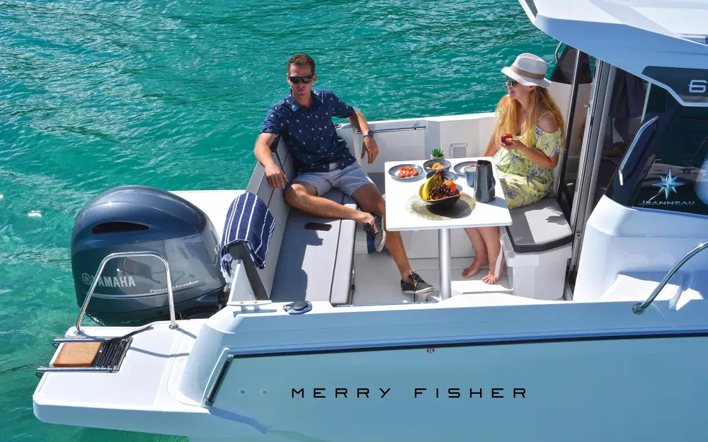 slider 4 Jeanneau Merry Fisher 695