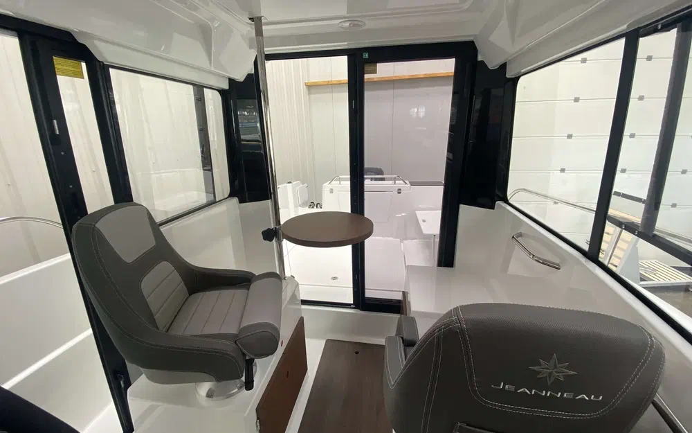 slider 11 Jeanneau Merry Fisher 695