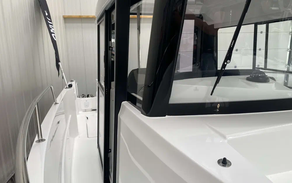 slider 13 Jeanneau Merry Fisher 695