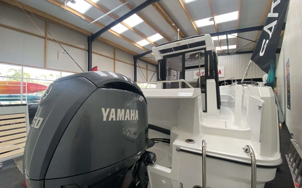 slider 16 Jeanneau Merry Fisher 695