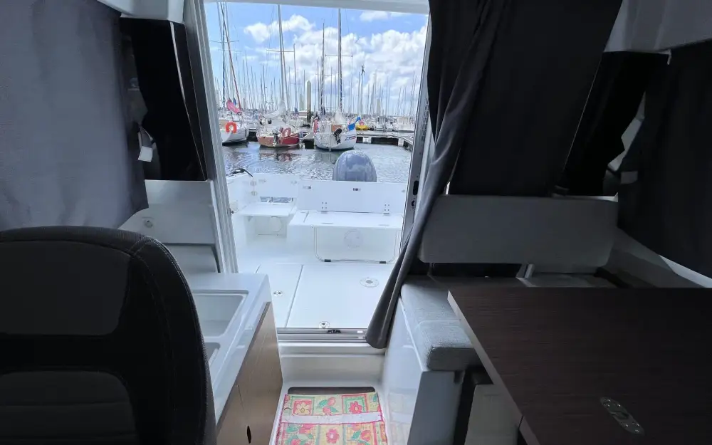 slider 5 Jeanneau Merry Fisher 795 Serie 2