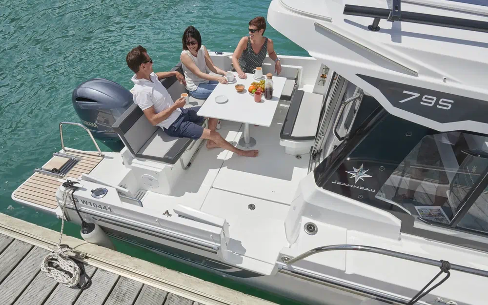 slider 19 Jeanneau Merry fisher 795 S2