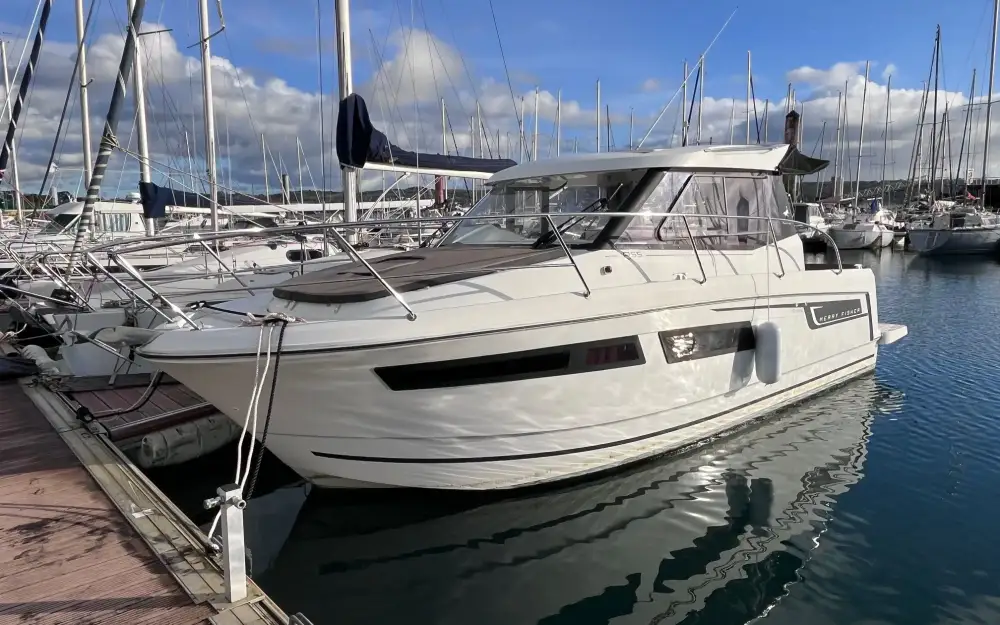 slider 0 Jeanneau Merry Fisher 855