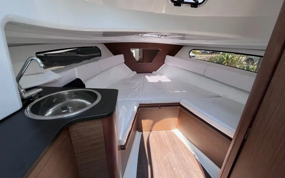 slider 14 Jeanneau Cap Camarat 7.5 WA