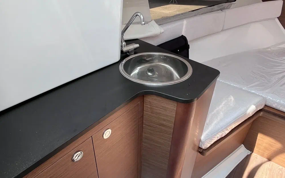 slider 15 Jeanneau Cap Camarat 7.5 WA