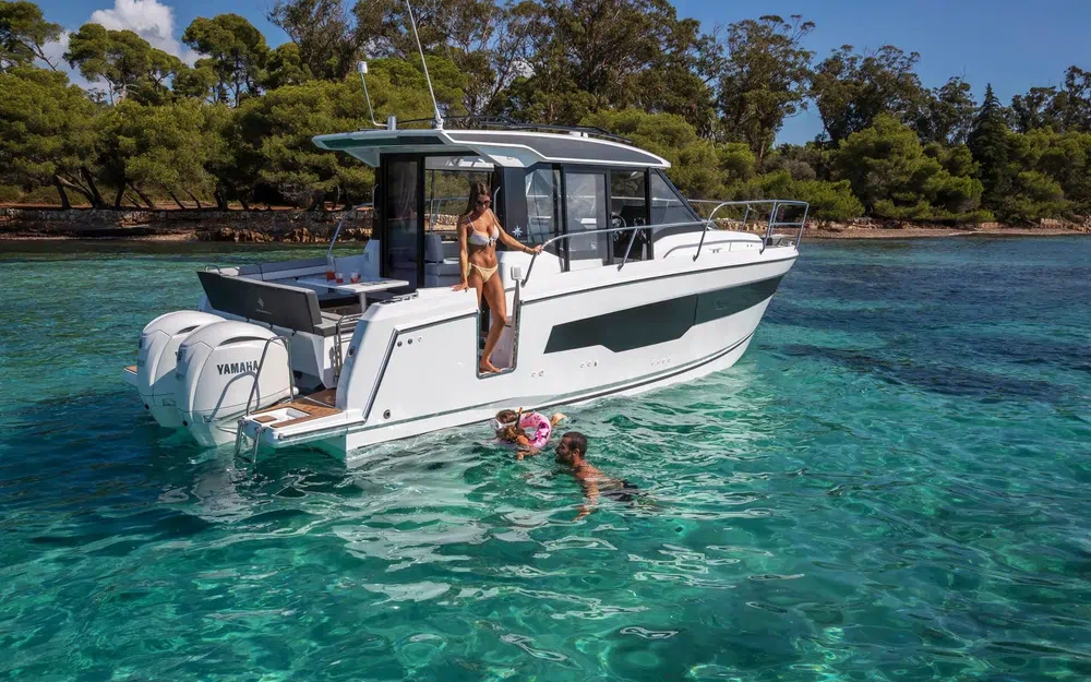 slider 14 Jeanneau Merry Fisher 895