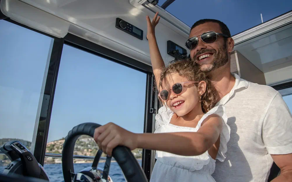 slider 18 Jeanneau Merry Fisher 895