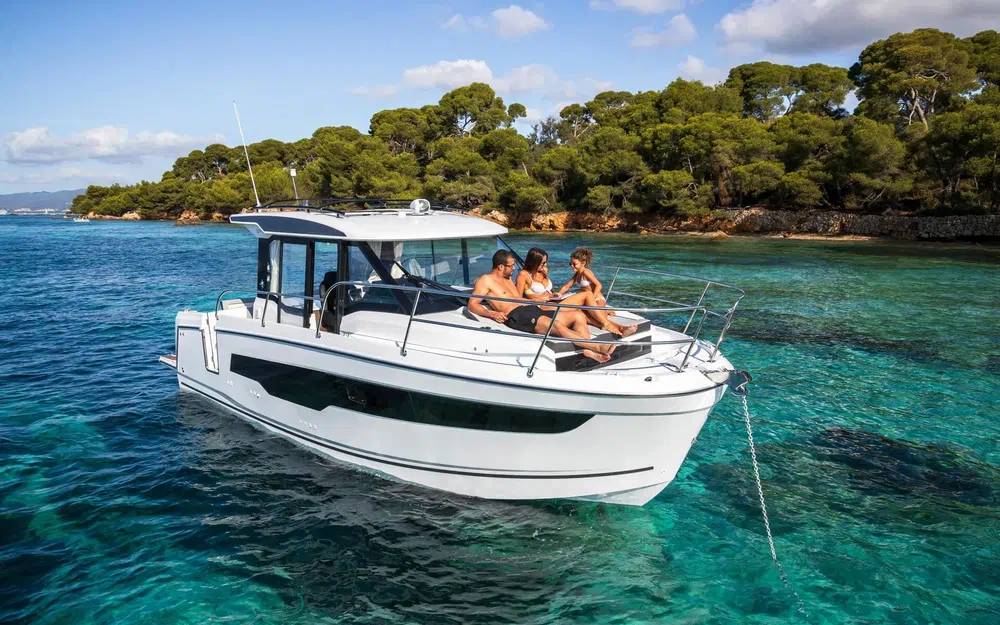 slider 7 Jeanneau Merry Fisher 895