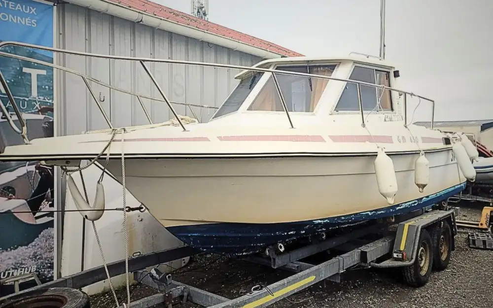 slider 8 Guymarine GM 650