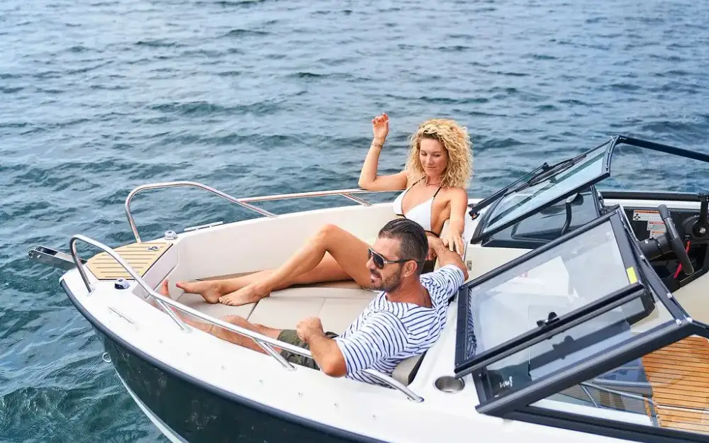 slider 3 Quicksilver Activ 605 Bowrider