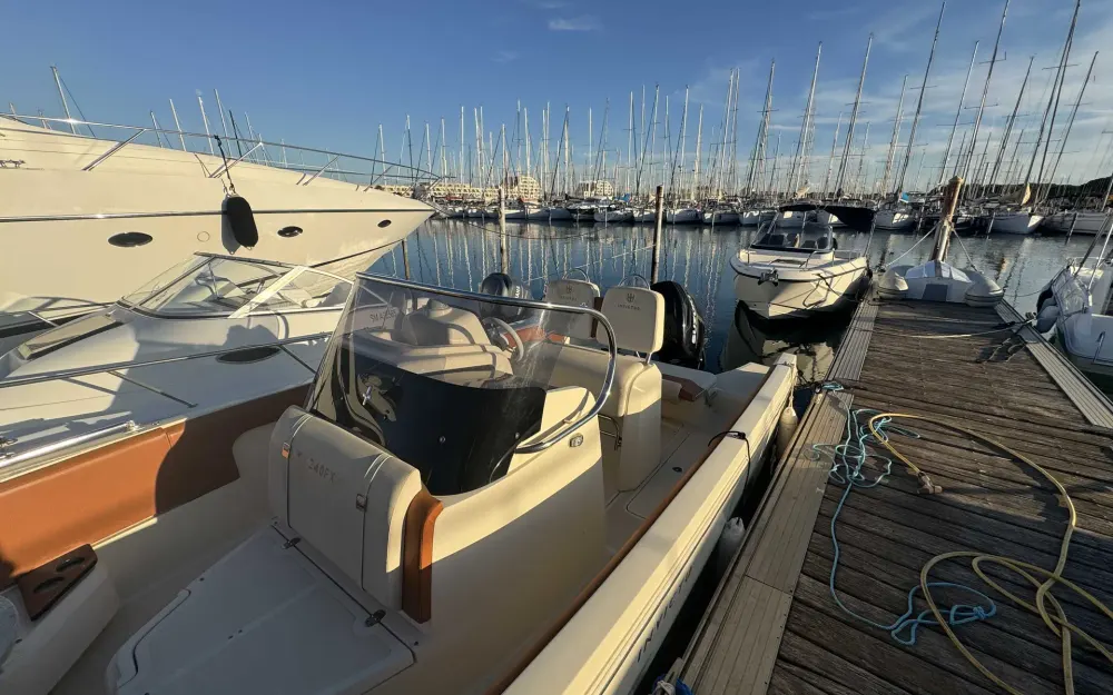 slider 5 Invictus  240 FX