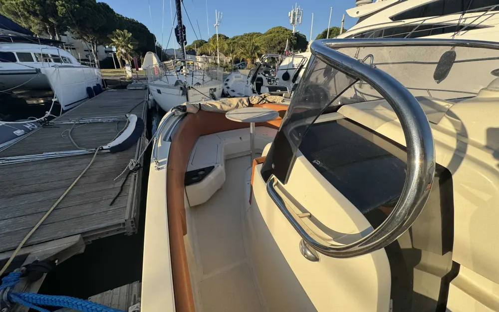 slider 7 Invictus  240 FX