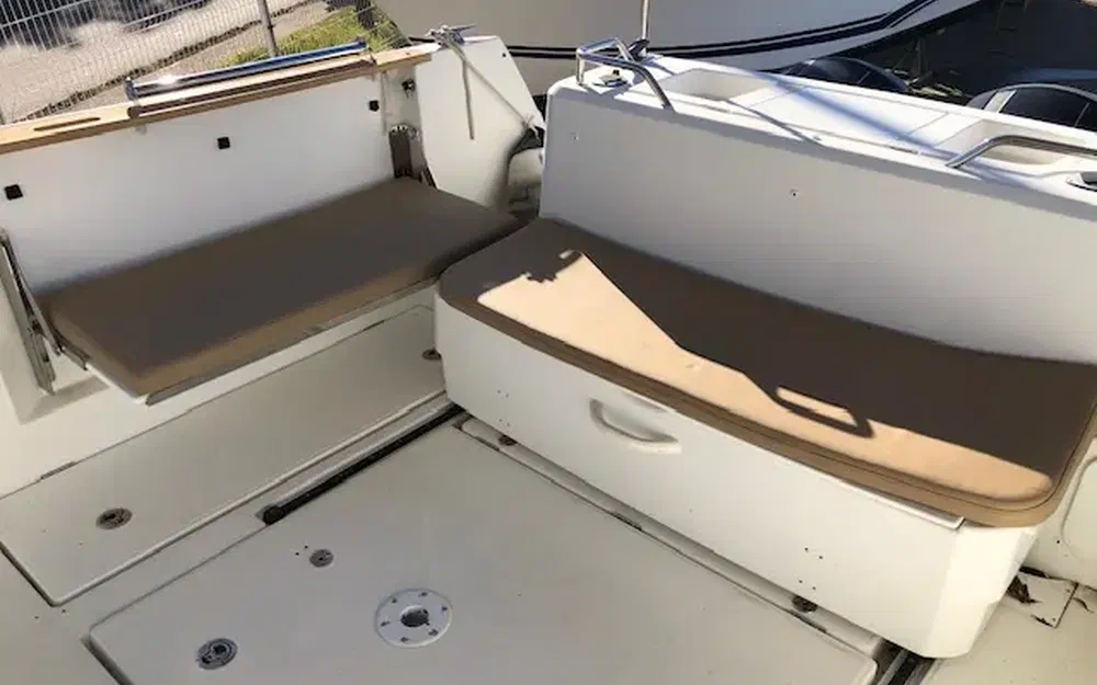 slider 8 Jeanneau Merry Fisher 855