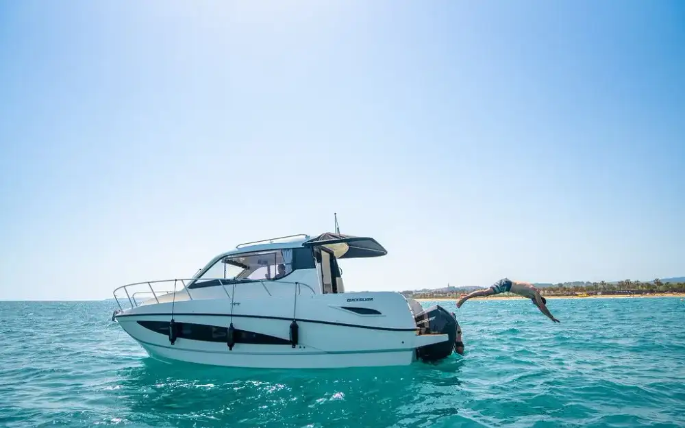 slider 3 Quicksilver Activ 905 Weekend