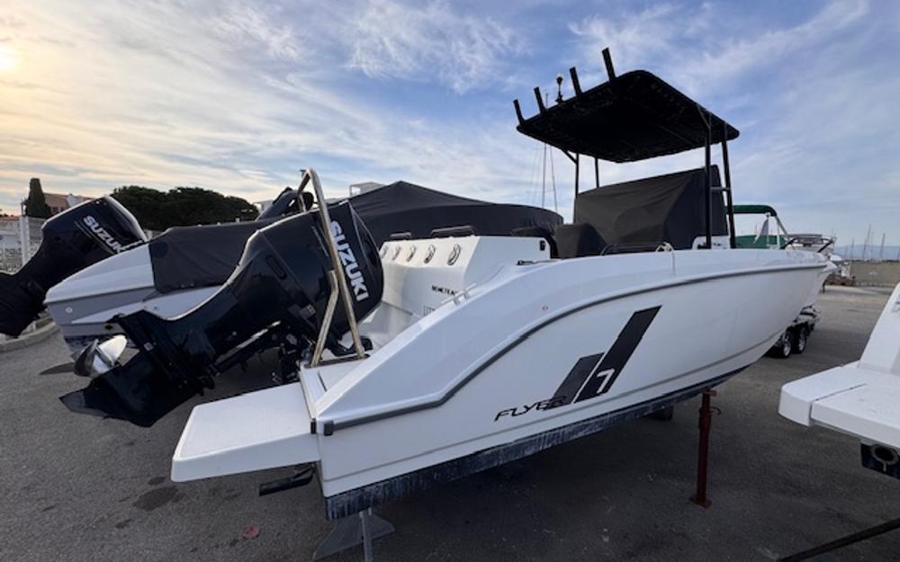 slider 0 Beneteau Flyer 7 SPACEdeck