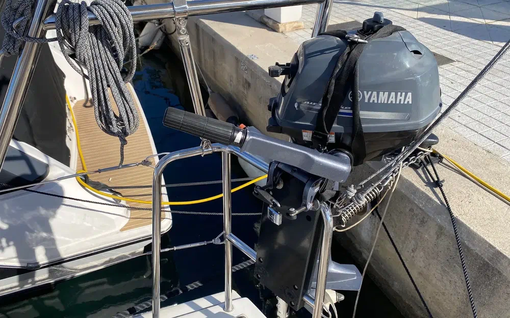 slider 13 Dufour 335