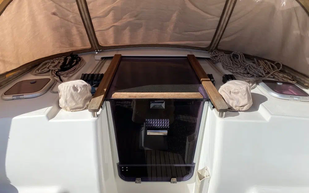 slider 15 Dufour 335