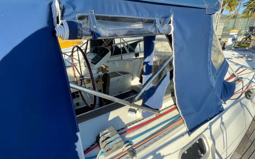 slider 11 Jeanneau Sun Odyssey 42 CC