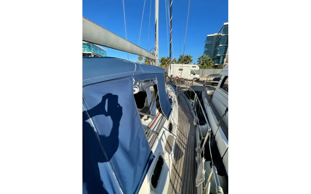 slider 12 Jeanneau Sun Odyssey 42 CC