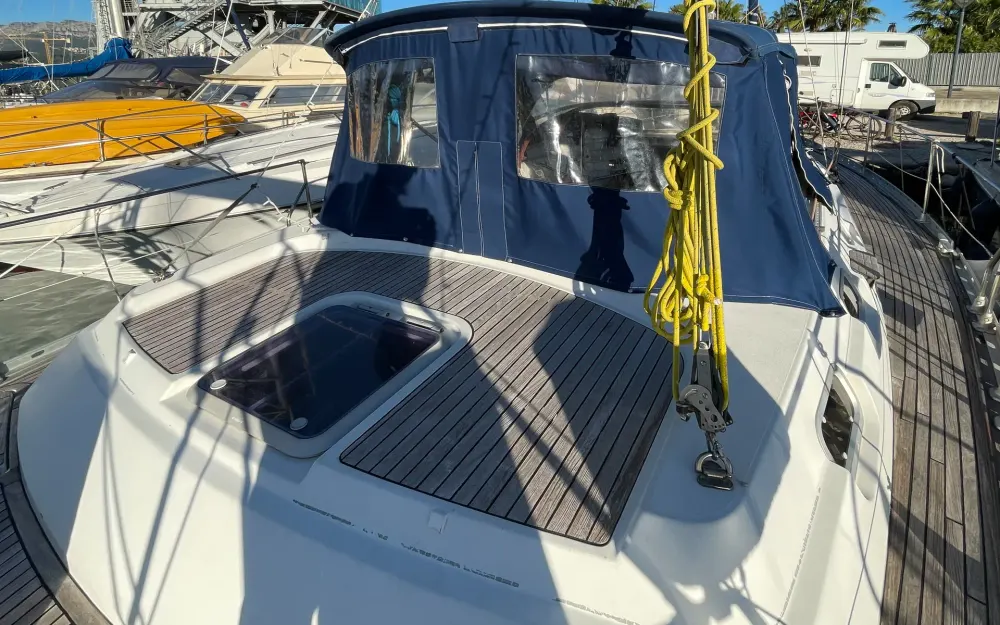 slider 18 Jeanneau Sun Odyssey 42 CC