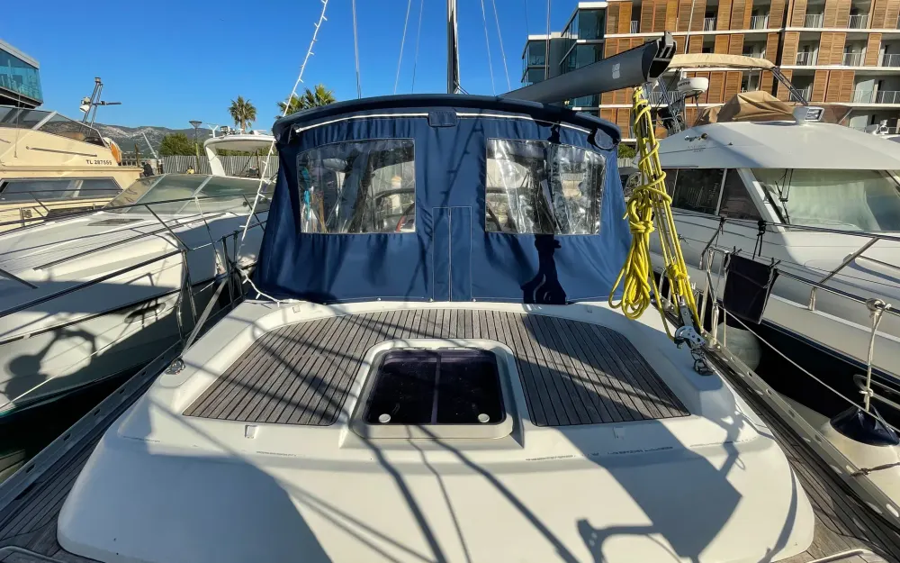 slider 19 Jeanneau Sun Odyssey 42 CC