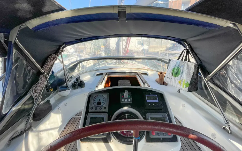 slider 22 Jeanneau Sun Odyssey 42 CC