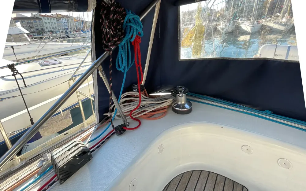 slider 25 Jeanneau Sun Odyssey 42 CC