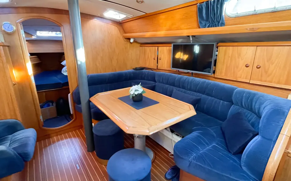 slider 27 Jeanneau Sun Odyssey 42 CC