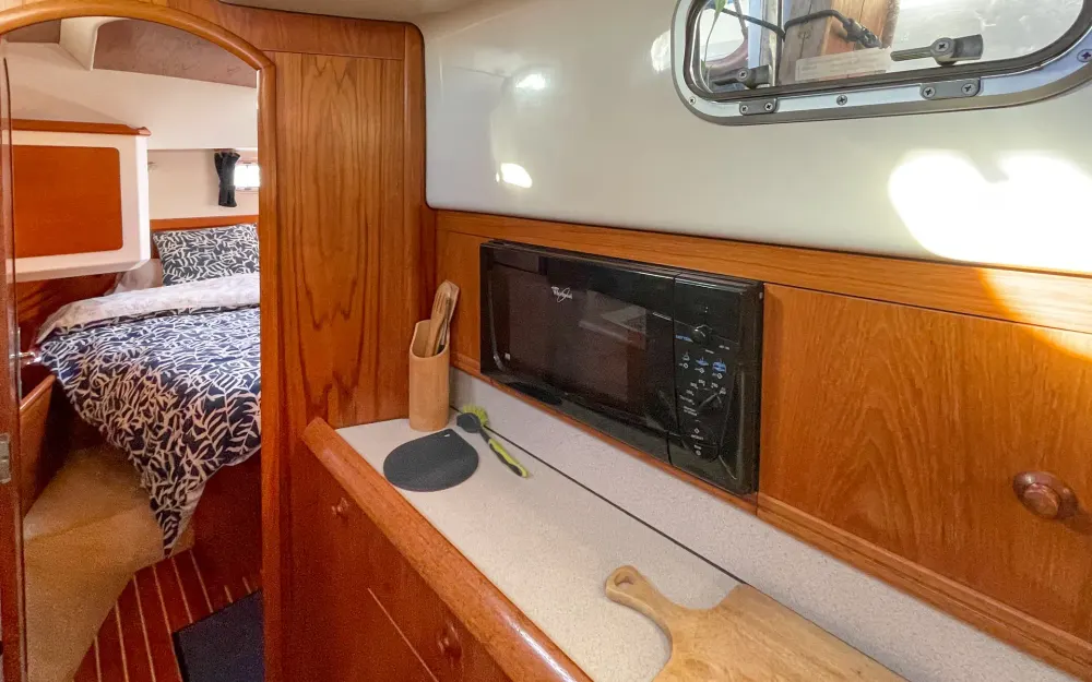 slider 33 Jeanneau Sun Odyssey 42 CC