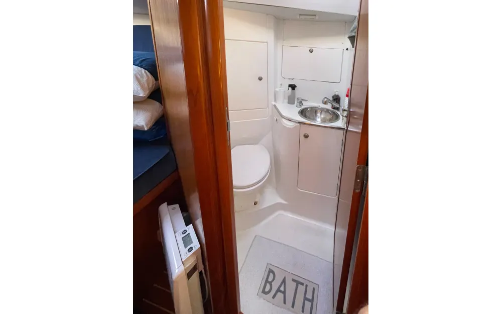 slider 39 Jeanneau Sun Odyssey 42 CC