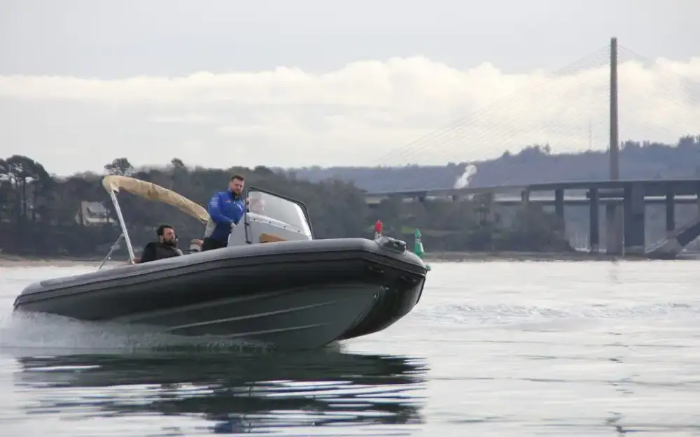 slider 3 Adventure Vesta 695 Elite