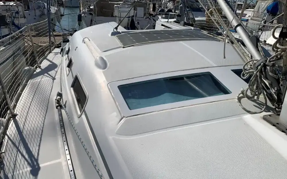 slider 12 Beneteau Oceanis 323 Clipper