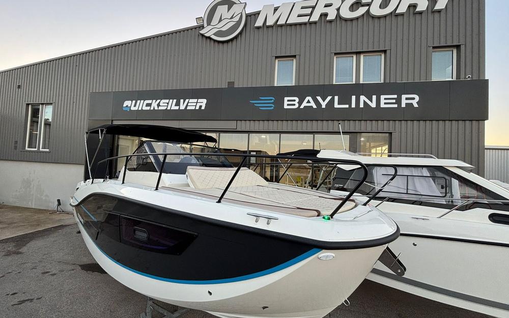 slider 2 Quicksilver Activ 875 Sundeck